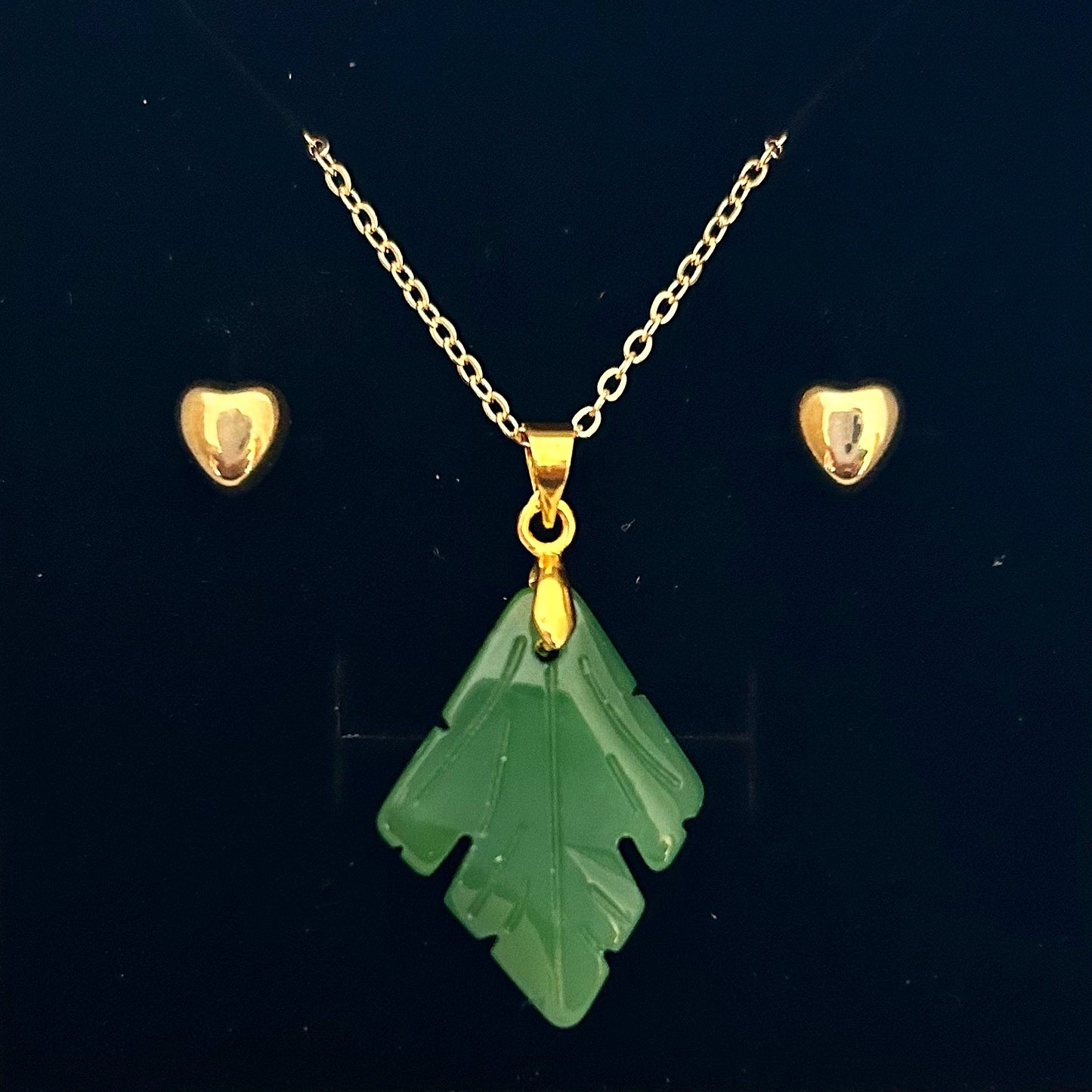 Leaf Pendant