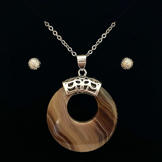 Brown Agate Eternity Pendant