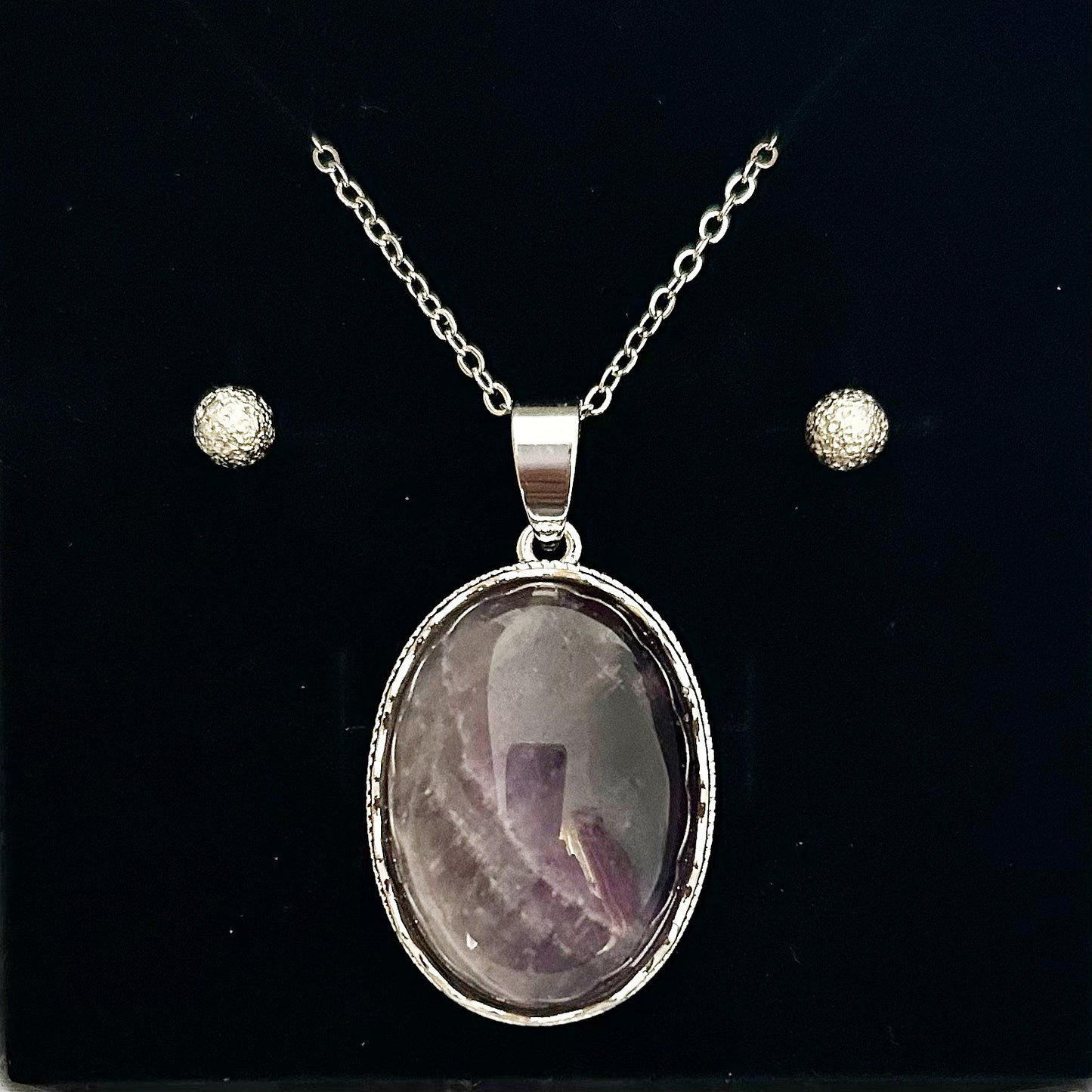 Amethyst Exquisite Pendant